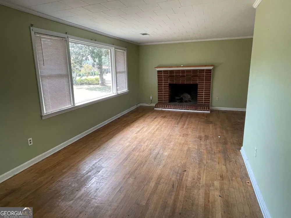 849 Prosperity DR Swainsboro, GA 30401