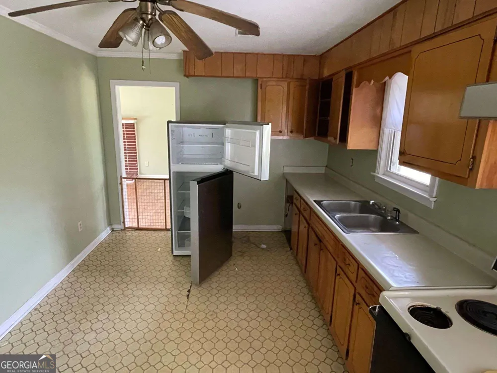849 Prosperity DR Swainsboro, GA 30401