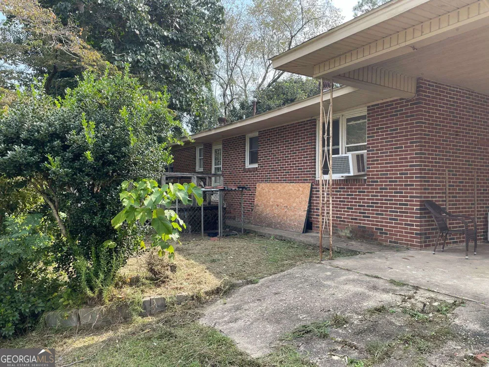 849 Prosperity DR Swainsboro, GA 30401