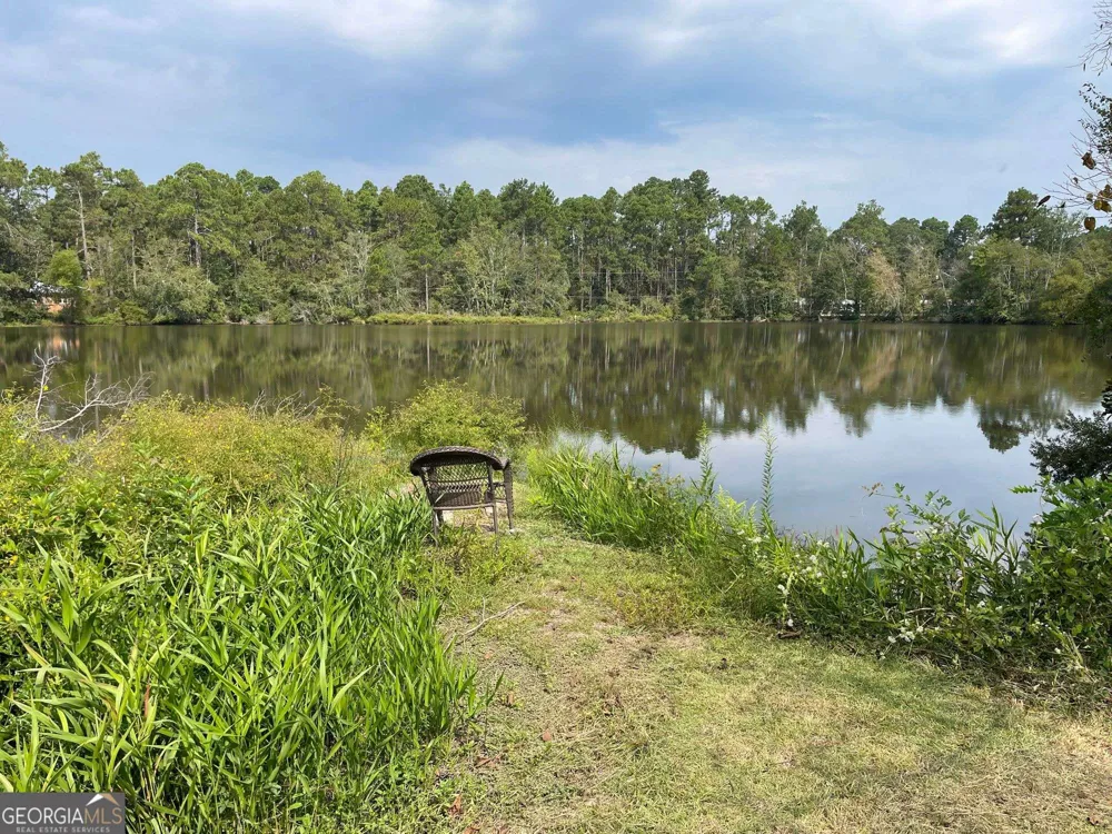 849 Prosperity DR Swainsboro, GA 30401