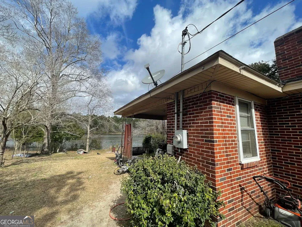 849 Prosperity DR Swainsboro, GA 30401
