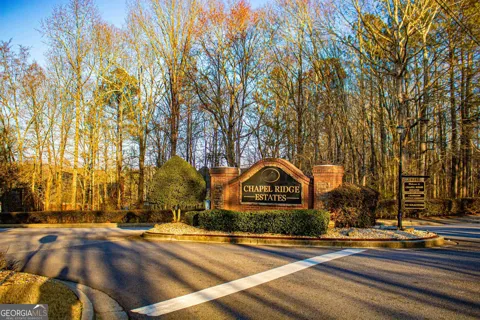160 Chapel Ridge DR