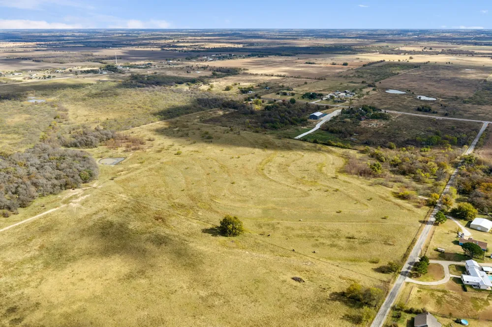 10127 FM 1385 Pilot Point, TX 76258