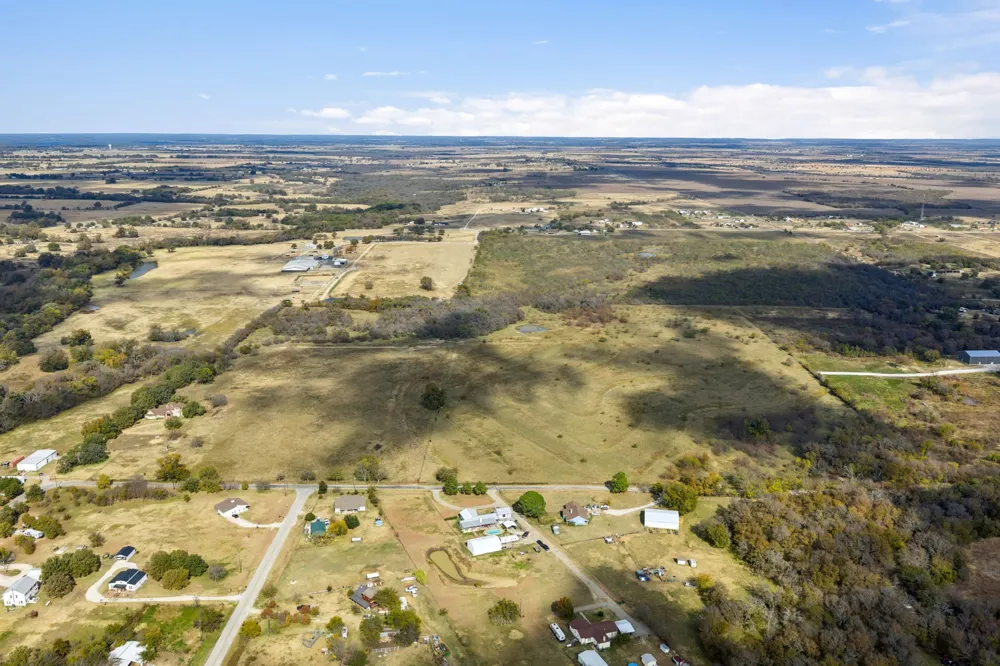 10127 FM 1385 Pilot Point, TX 76258