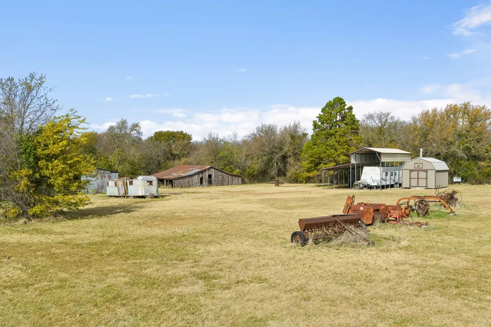 10127 FM 1385 Pilot Point, TX 76258