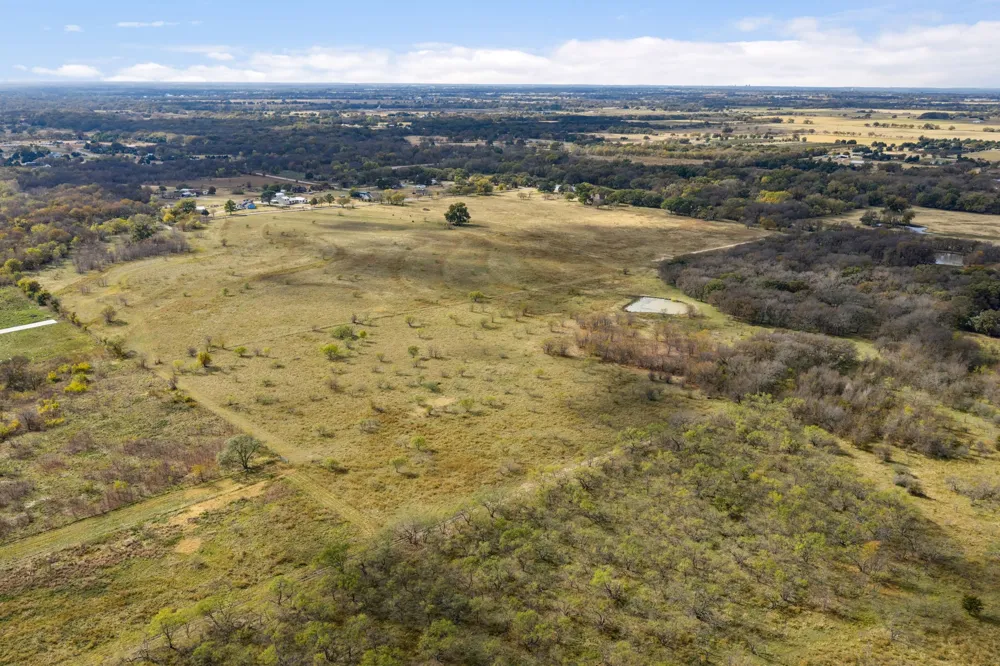 10127 FM 1385 Pilot Point, TX 76258