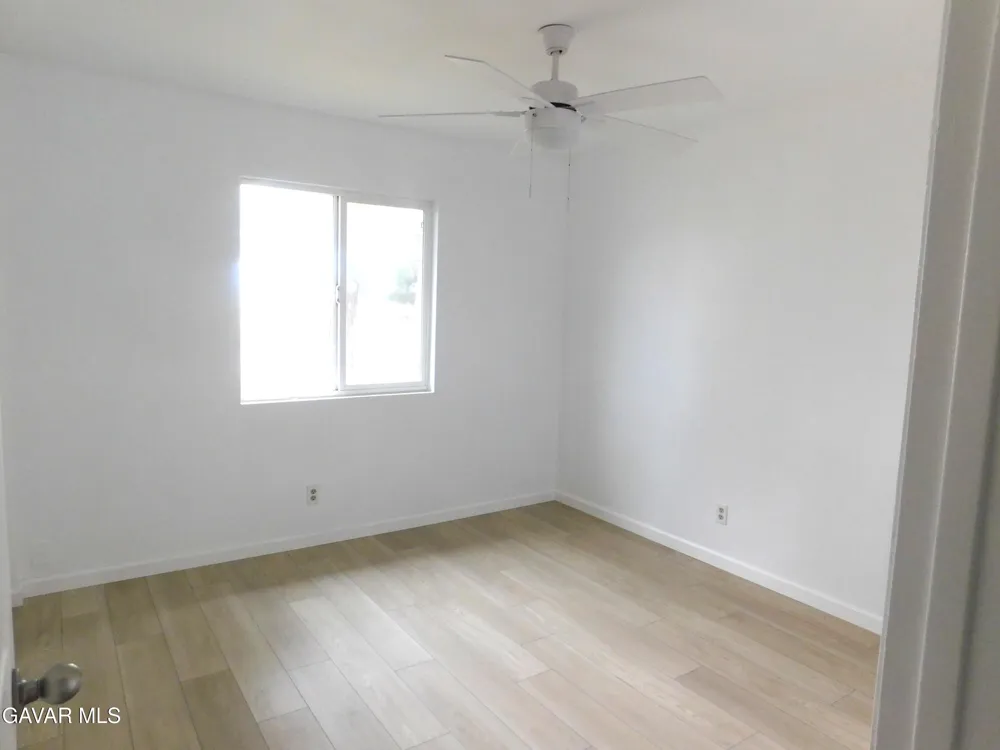 8260 Viburnum Avenue California City, CA 93505