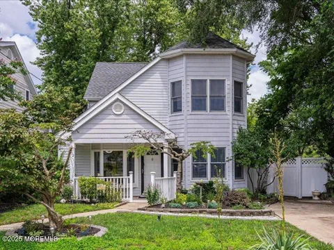 552 Prospect Avenue
