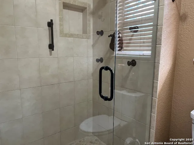 1216 Mockingbird Pleasanton, TX 78064