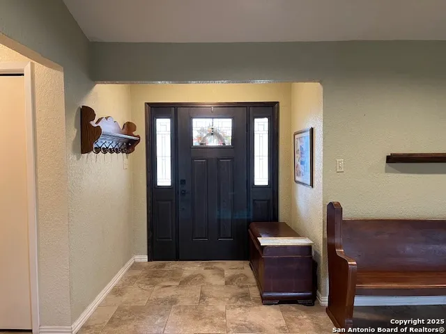 1216 Mockingbird Pleasanton, TX 78064