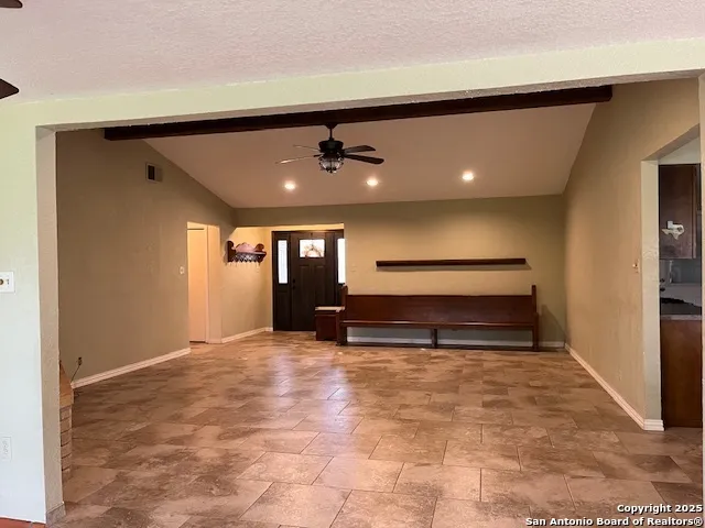 1216 Mockingbird Pleasanton, TX 78064