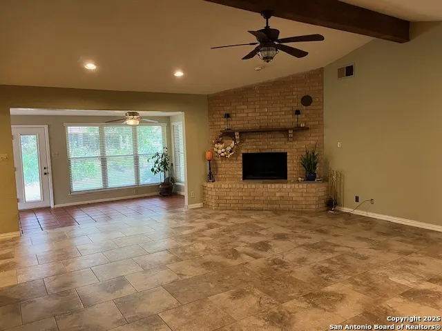 1216 Mockingbird Pleasanton, TX 78064