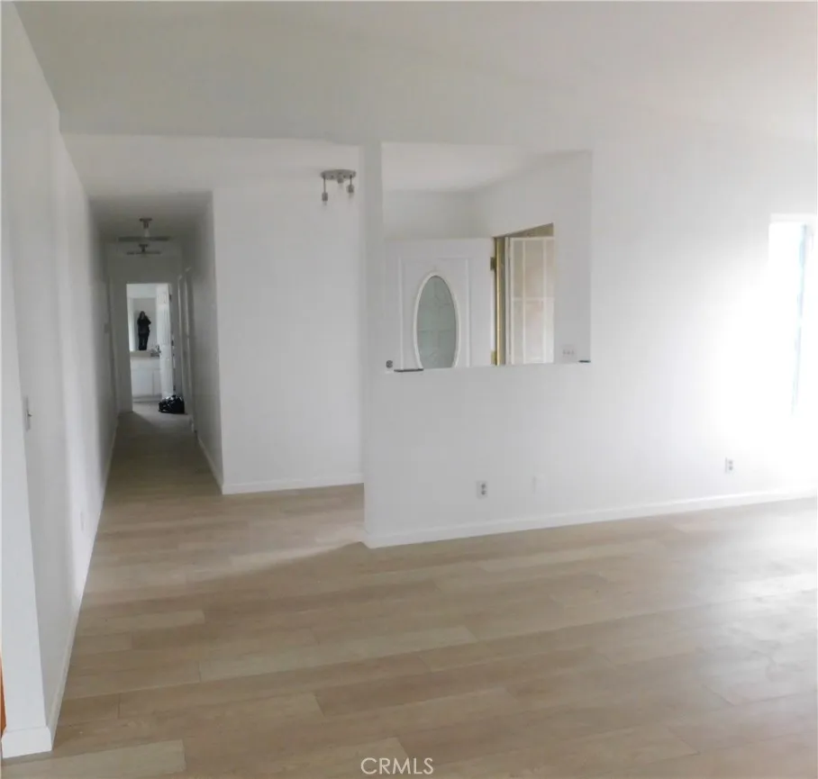 8260 Viburnum California City, CA 93505