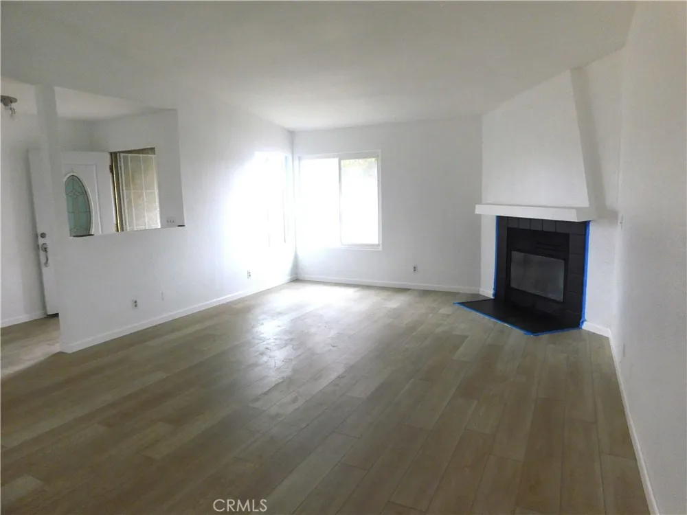 8260 Viburnum California City, CA 93505