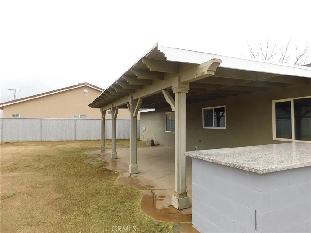 8260 Viburnum California City, CA 93505