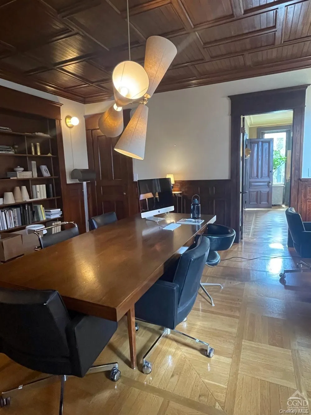 420 Warren Hudson, NY 12534