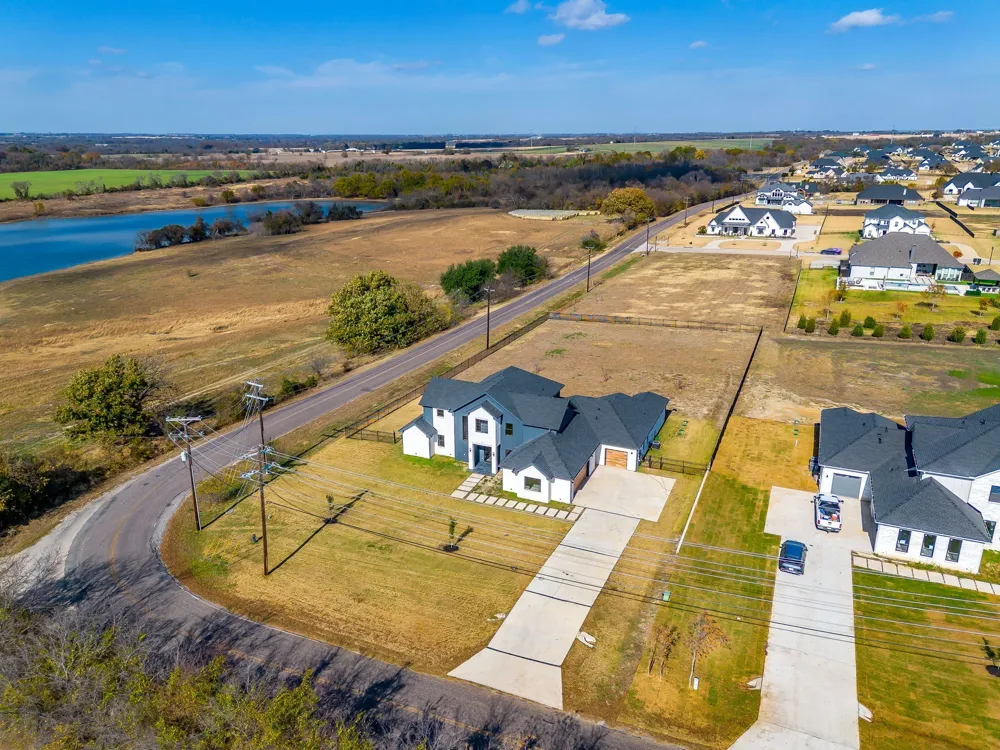 212 W Cottage Hill Parkway Weston, TX 75009