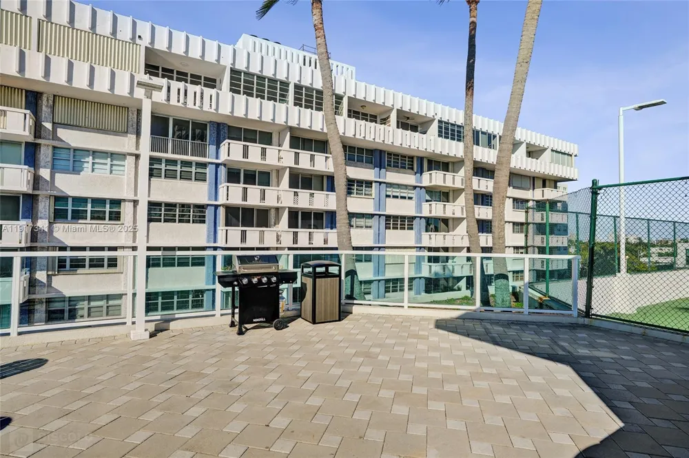 650 West Ave #PH01 Miami Beach, FL 33139