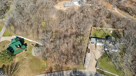 1 Maplebrook Lane