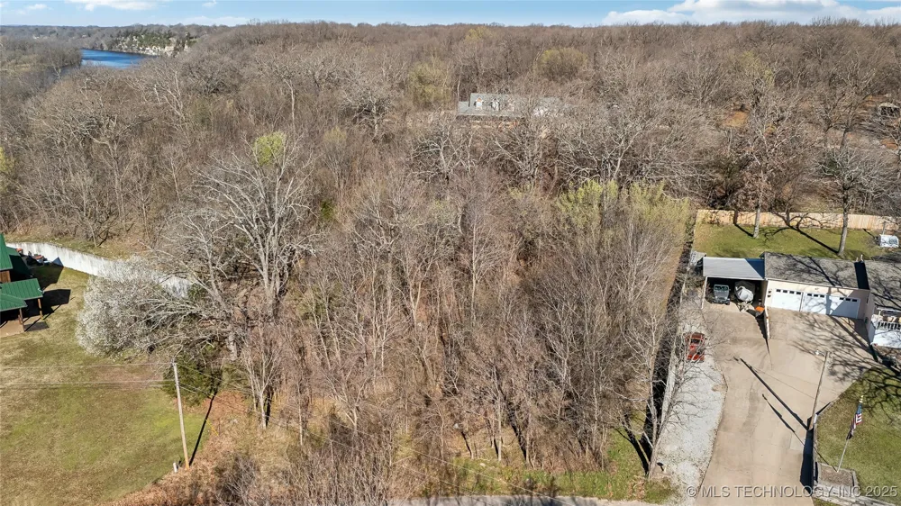 2 Maplebrook Lane Langley, OK 74350