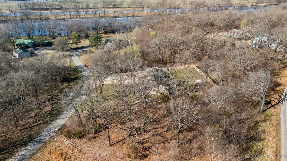 2 Maplebrook Lane Langley, OK 74350
