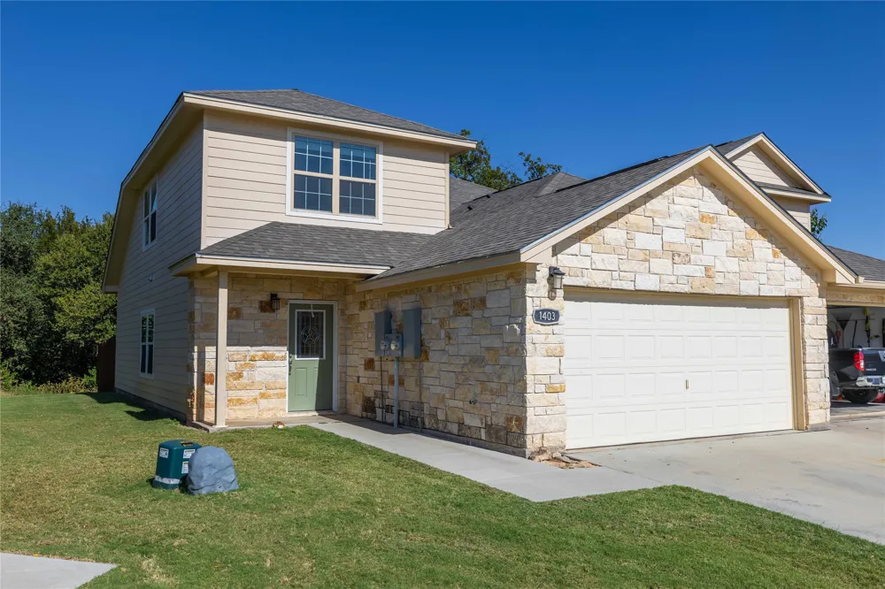 1403 Waterstone Drive Brownwood, TX 76801