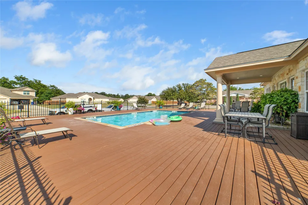 1403 Waterstone Drive Brownwood, TX 76801