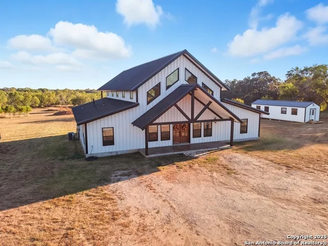 11103 Jarratt Atascosa, TX 78002