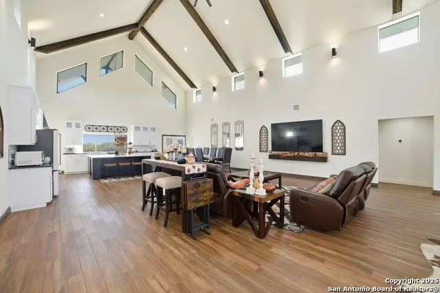 11103 Jarratt Atascosa, TX 78002