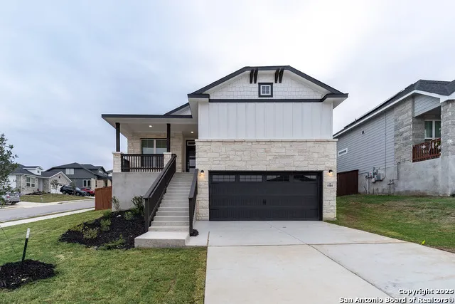 5901 Fannin Point Schertz, TX 78108
