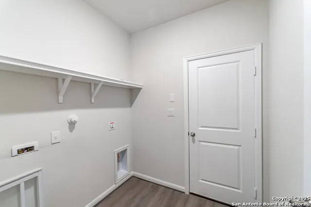 5901 Fannin Point Schertz, TX 78108