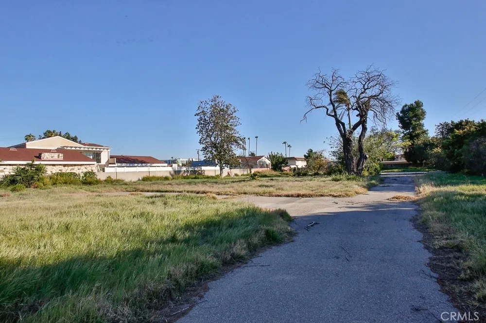 9792 Stanford Ave Garden Grove, CA 92841