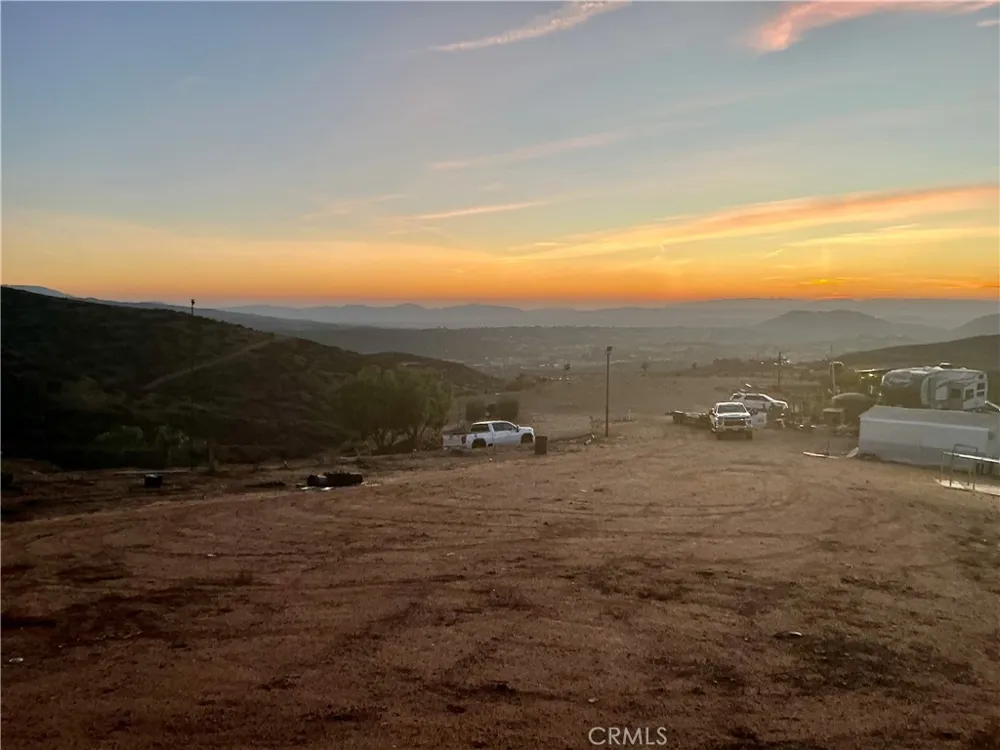 41130 Voyager Road Hemet, CA 92544