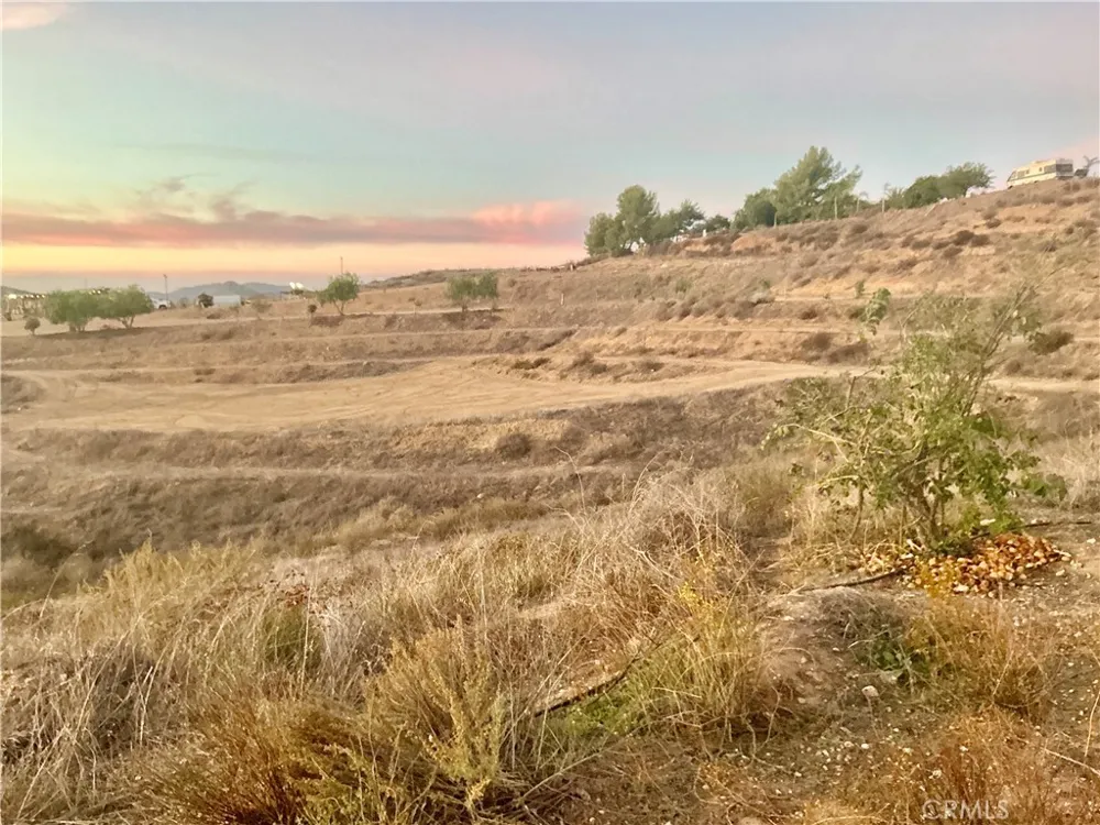 41130 Voyager Road Hemet, CA 92544