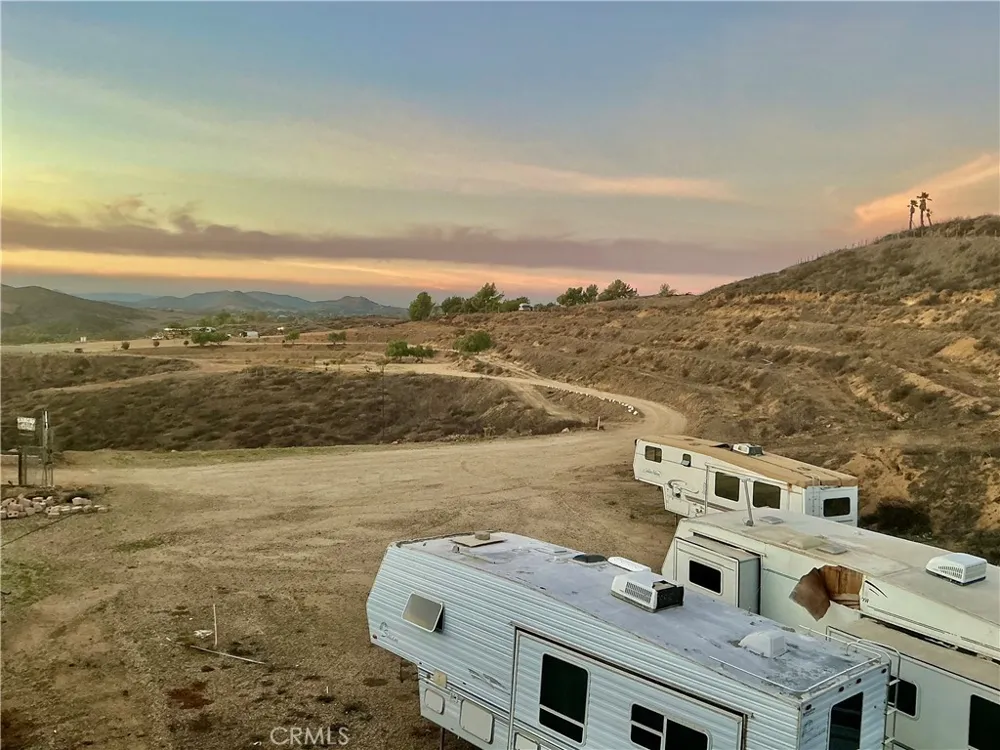 41130 Voyager Road Hemet, CA 92544