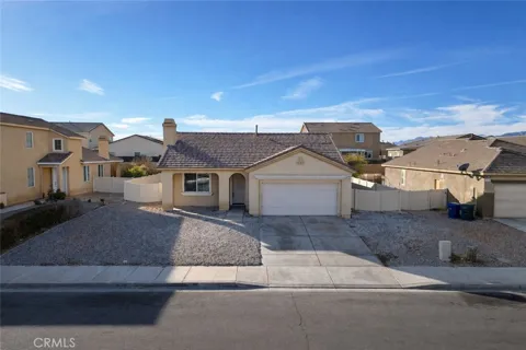 11807 Desert Glen