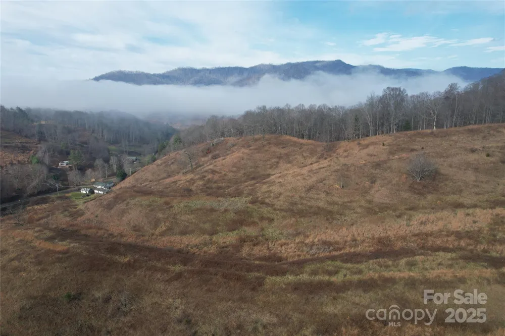 385 Fork Mountain Road Bakersville, NC 28705