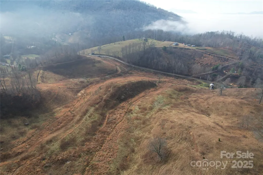 385 Fork Mountain Road Bakersville, NC 28705
