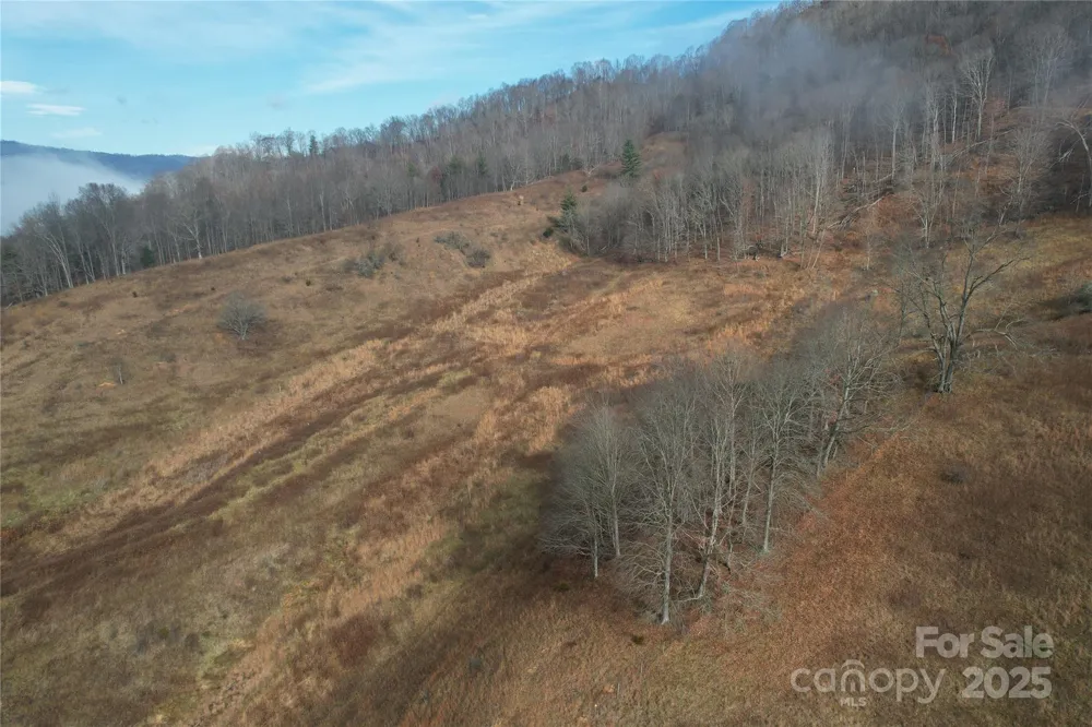 385 Fork Mountain Road Bakersville, NC 28705