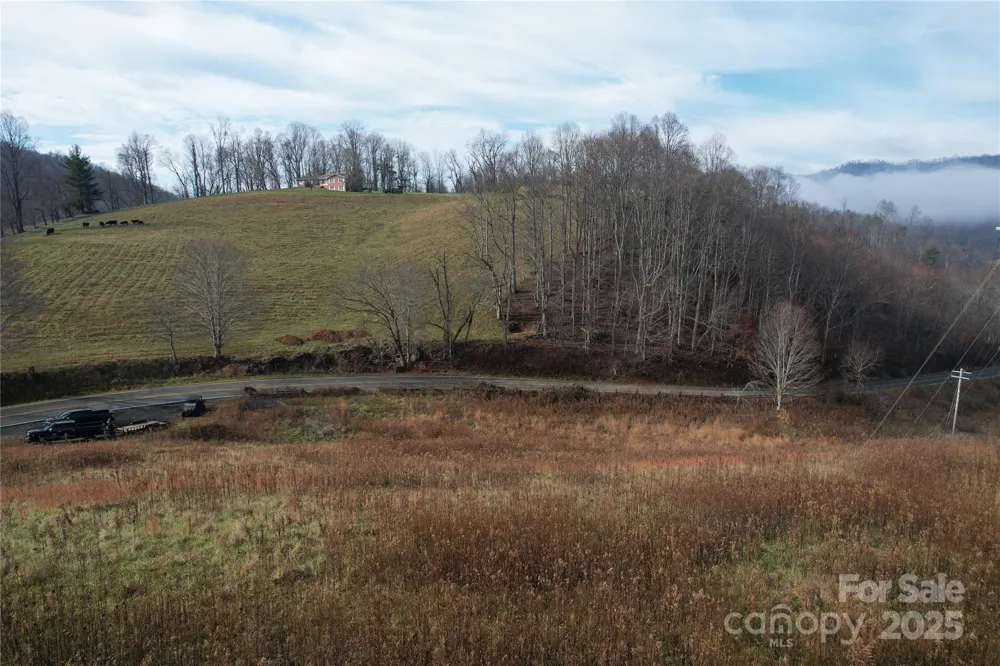385 Fork Mountain Road Bakersville, NC 28705