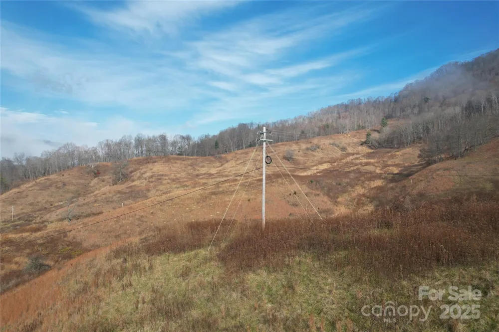 385 Fork Mountain Road Bakersville, NC 28705