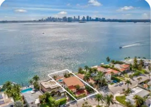 1500 S Treasure Dr