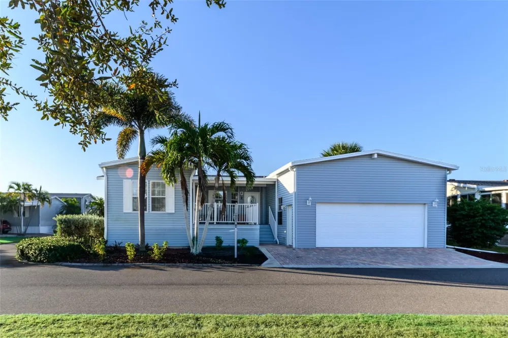 2 EMDEN CIRCLE Punta Gorda, FL 33950