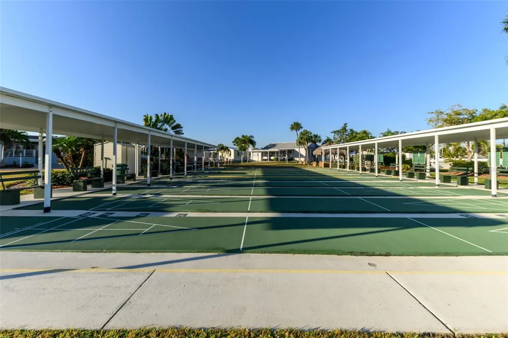 2 EMDEN CIRCLE Punta Gorda, FL 33950
