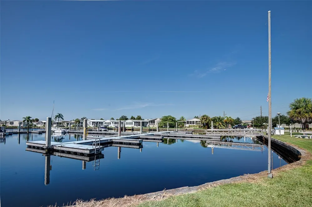 2 EMDEN CIRCLE Punta Gorda, FL 33950