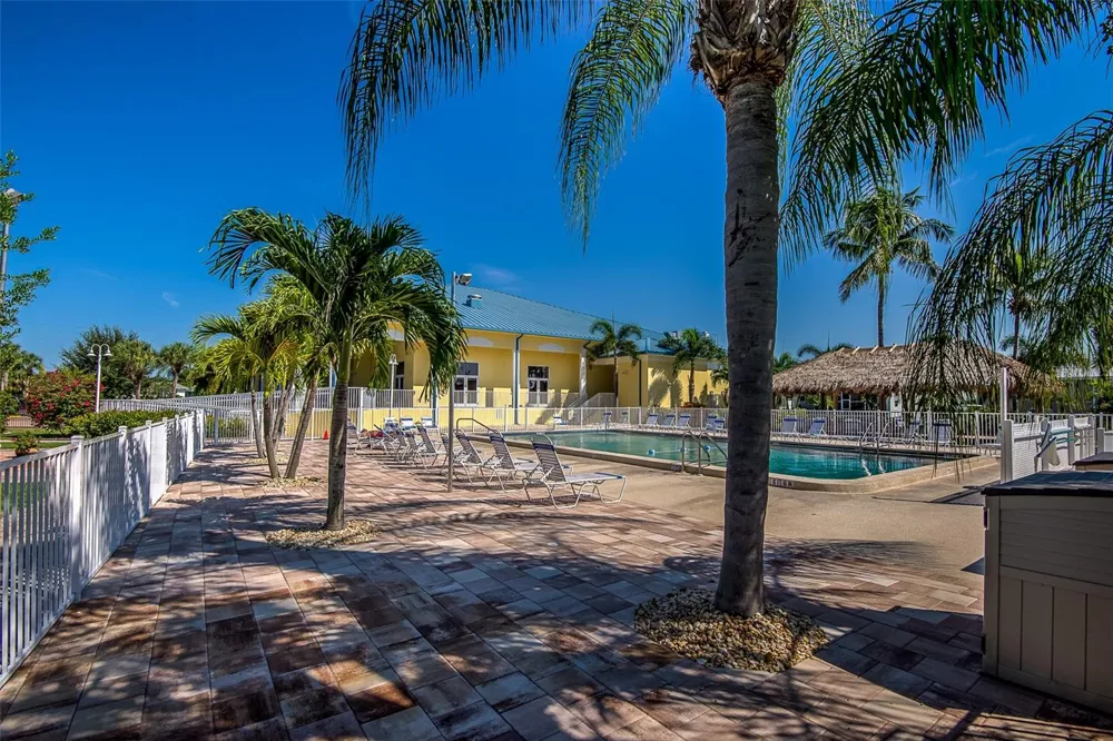 2 EMDEN CIRCLE Punta Gorda, FL 33950