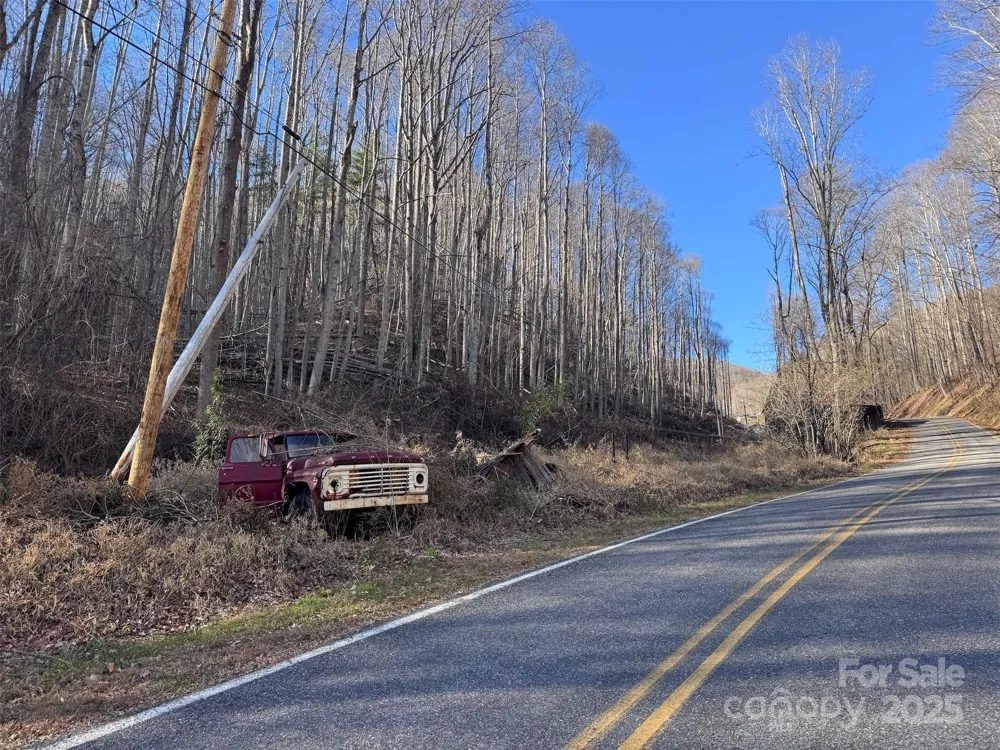 15 +/- Acres Riddle Branch Road Burnsville, NC 28714