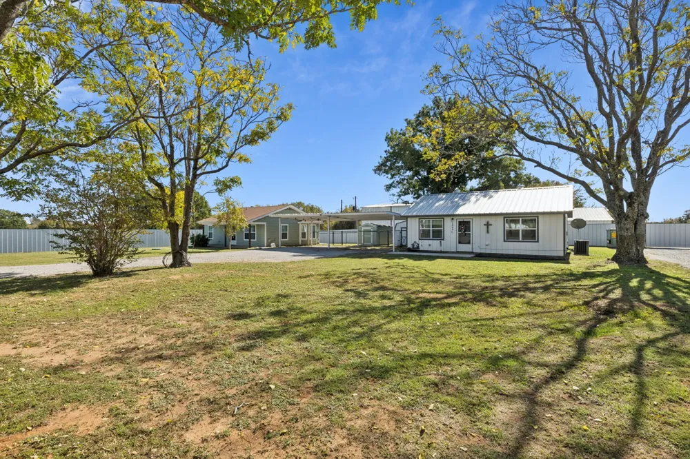 E Reno Road Reno, TX 76020