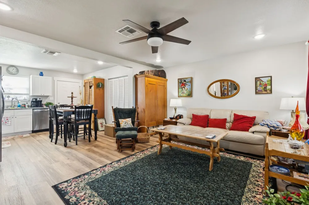 E Reno Road Reno, TX 76020