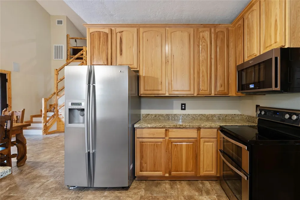 15606 Kristen Lane Willis, TX 77378